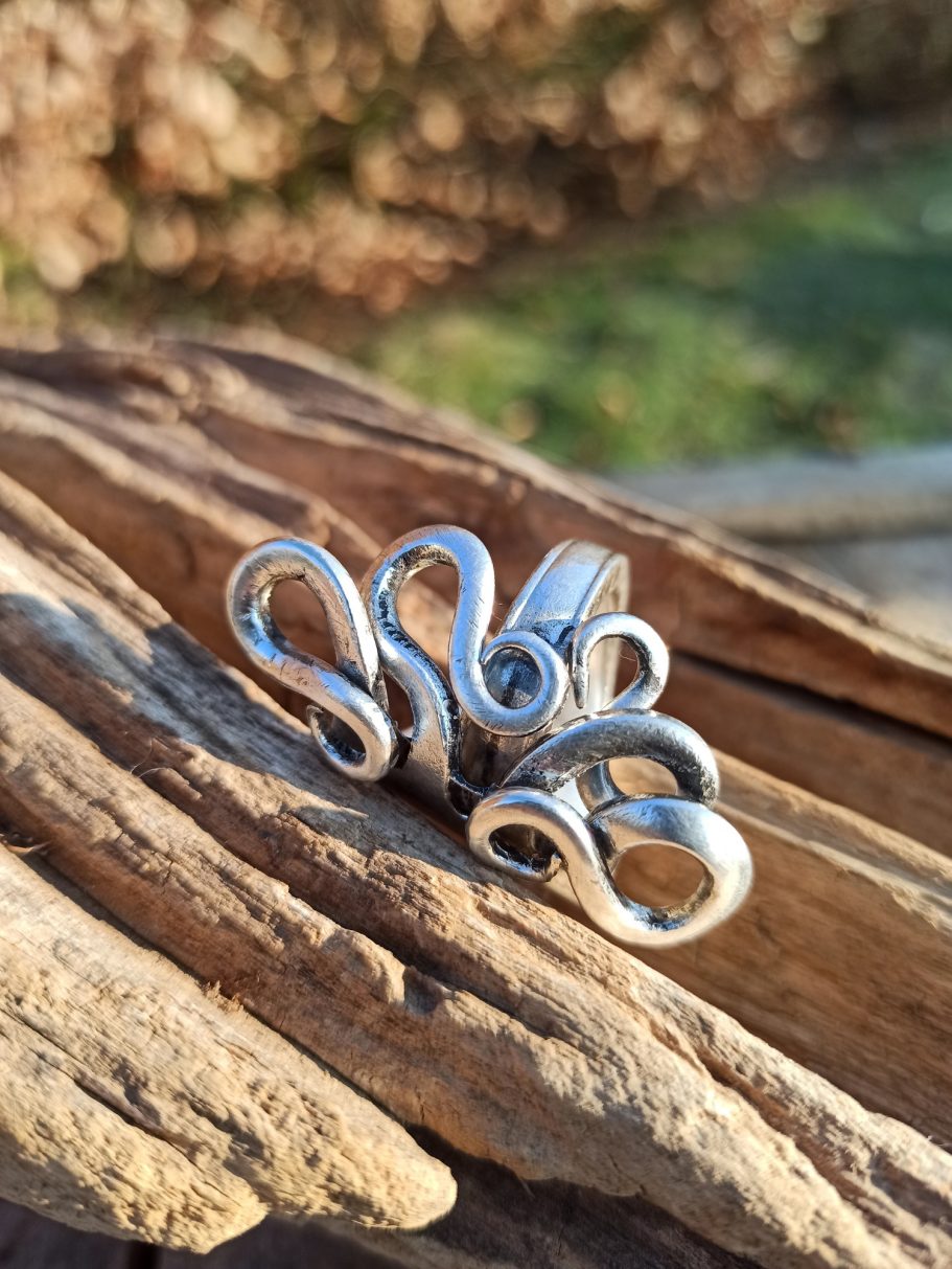 Ring versilbert Schnörkel bengoArt Gabelschmuck Ring mit Schnörkeln