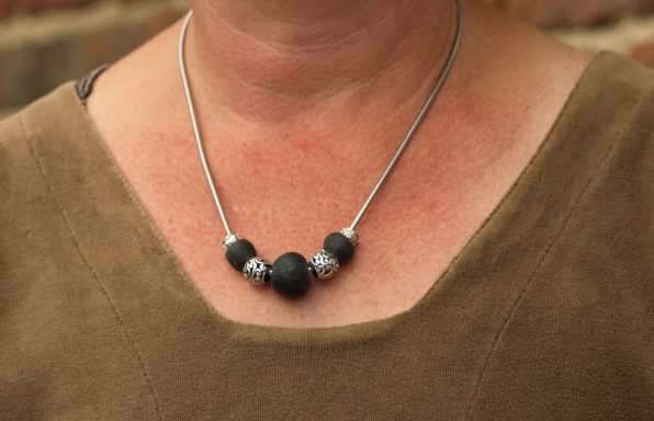bengoArt Naturschmuck Recyclingglasperlen Farbwahl Kombinationsmöglichkeiten